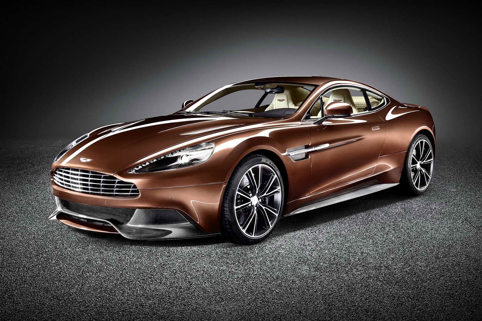 Aston Martin Vanquish.