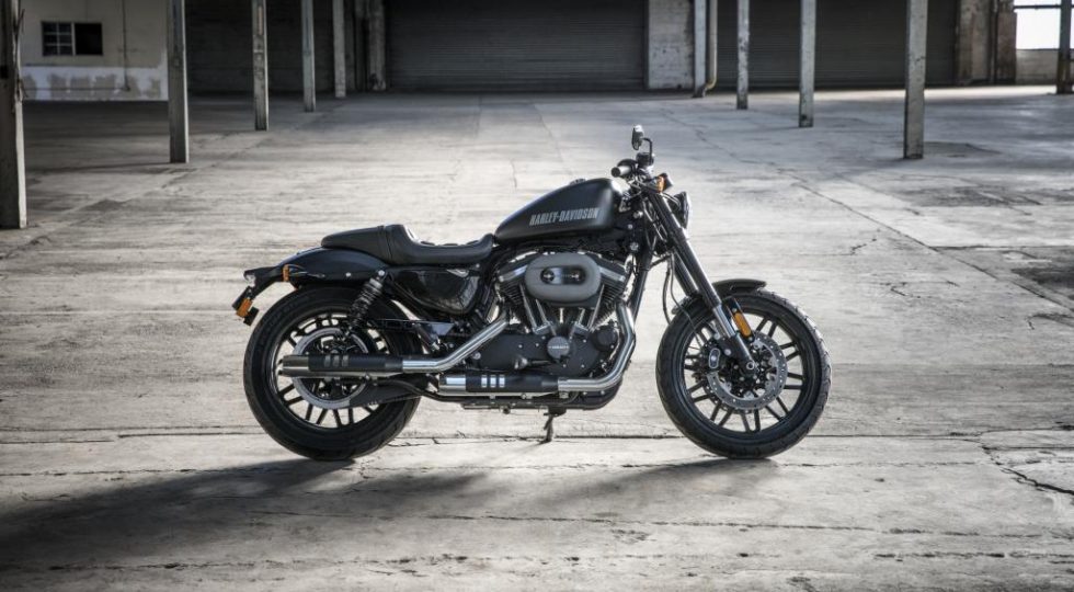 Roadster: otra vuelta de tuerca de Harley al clásico concepto Sportster