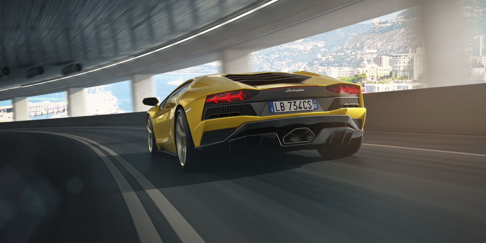 Lamborghini Aventador S