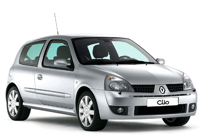 2002: Renault Clio 1.5 dCi Dynamique - 1.946.000 pesetas / 11.696 euros