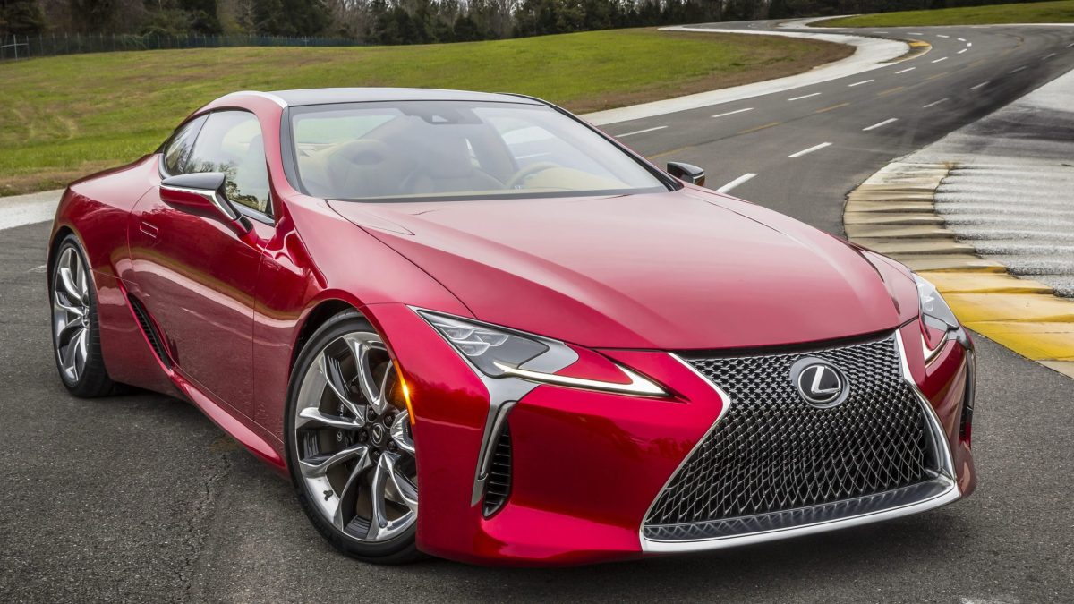 El Lexus LC 500 llegará a España en verano