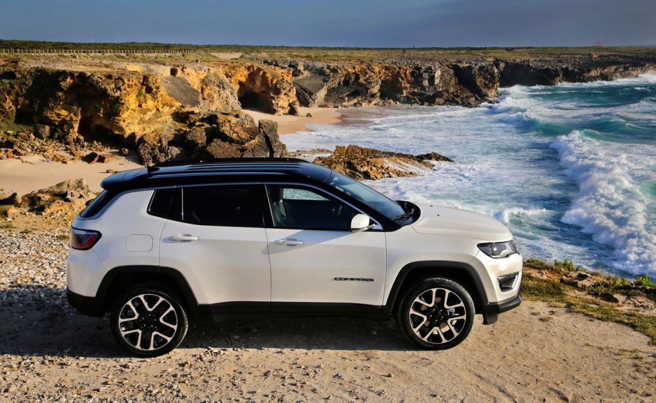Картинки по запросу 2017 jeep compass limited