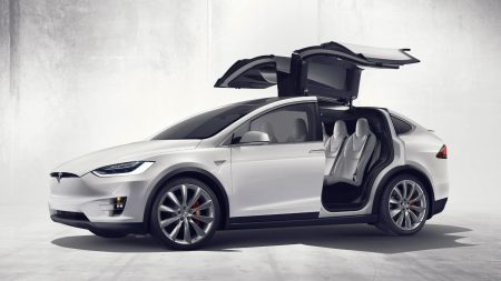 1. Tesla Model X: 3,2 segundos