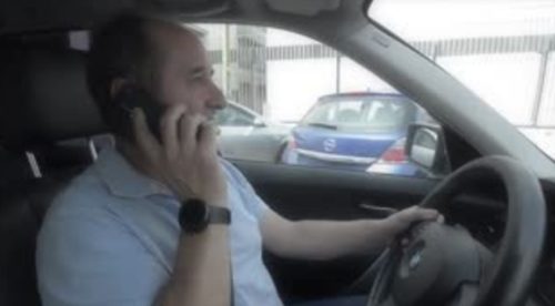 Vídeo: la Guardia Civil exprime el humor absurdo para dar consejos