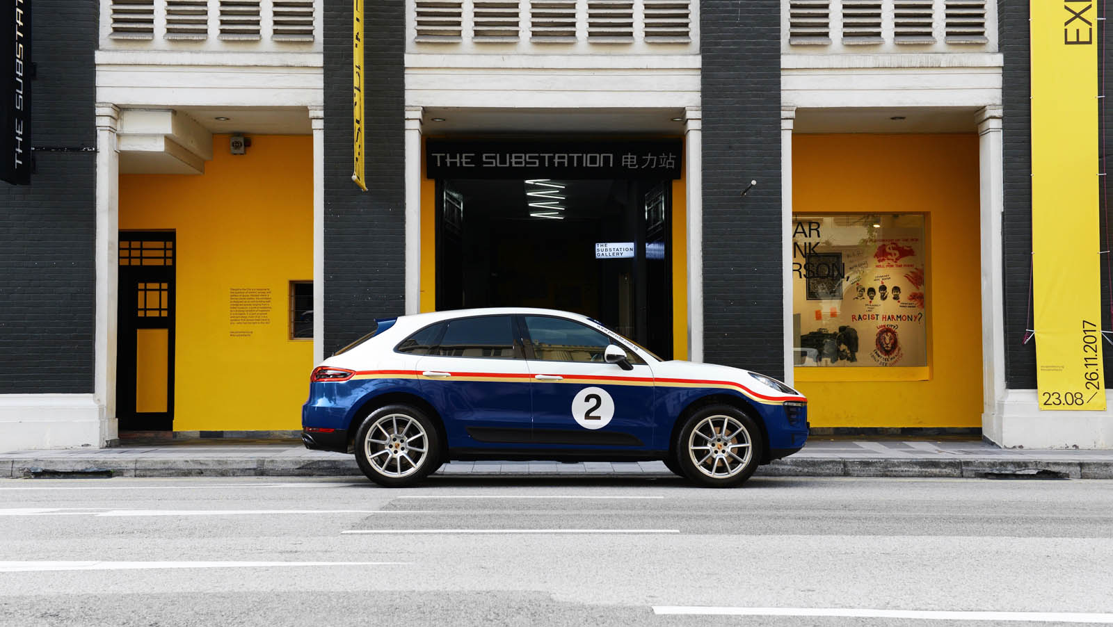 Porsche Macan Rothman's
