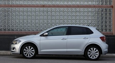 Cuatro utilitarios de gasolina: Seat Ibiza, Volkswagen Polo, Ford Fiesta y Suzuki Swift
