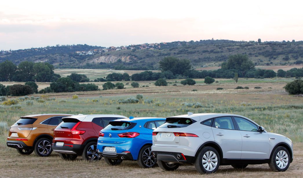 Comparativa: BMW X2, DS 7 Crossback, Volvo XC40 y Jaguar E-Pace