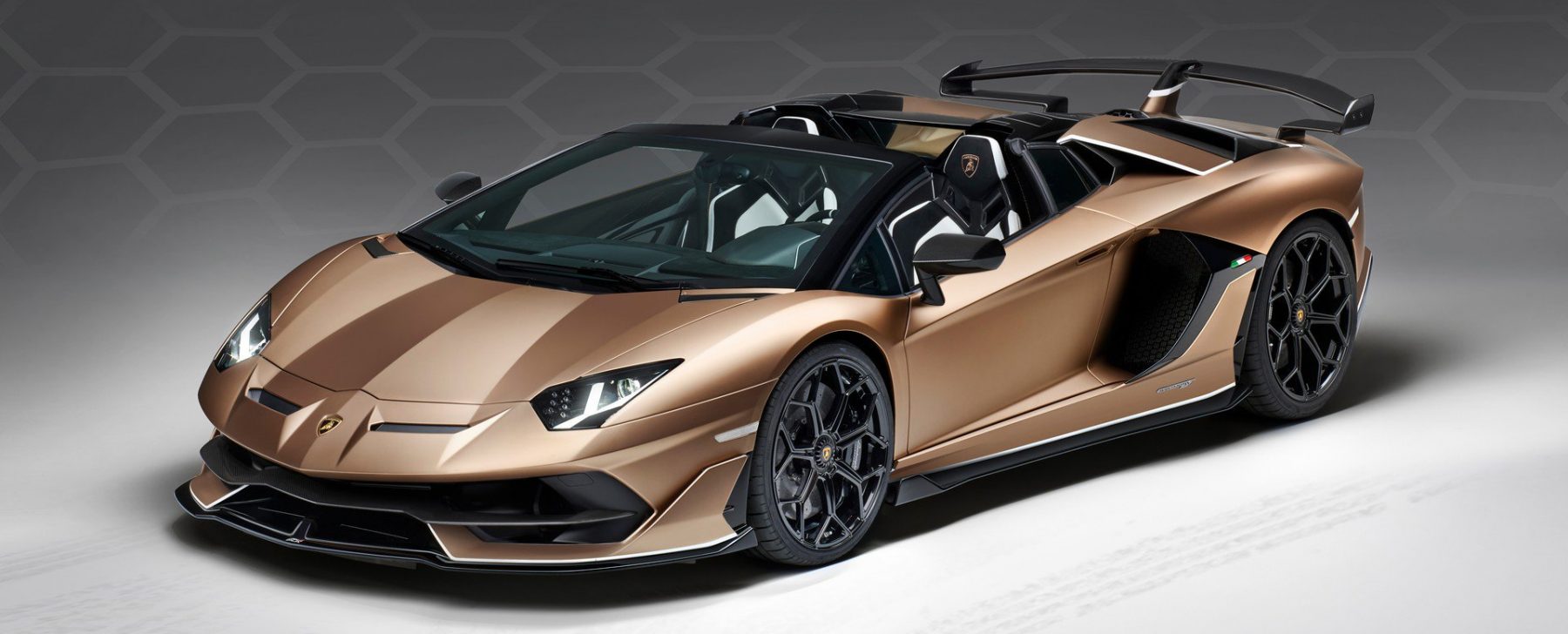 Resultado de imagen de lamborghini aventador svj roadster velocidad maxima