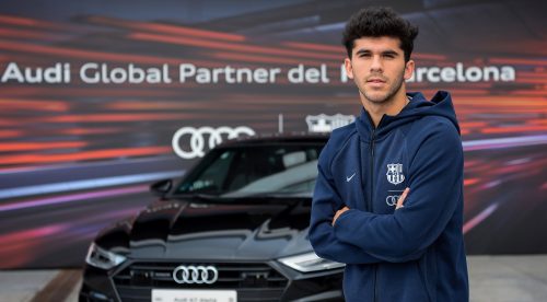 Los jugadores del Barça recogen sus Audi: triunfan los SUV