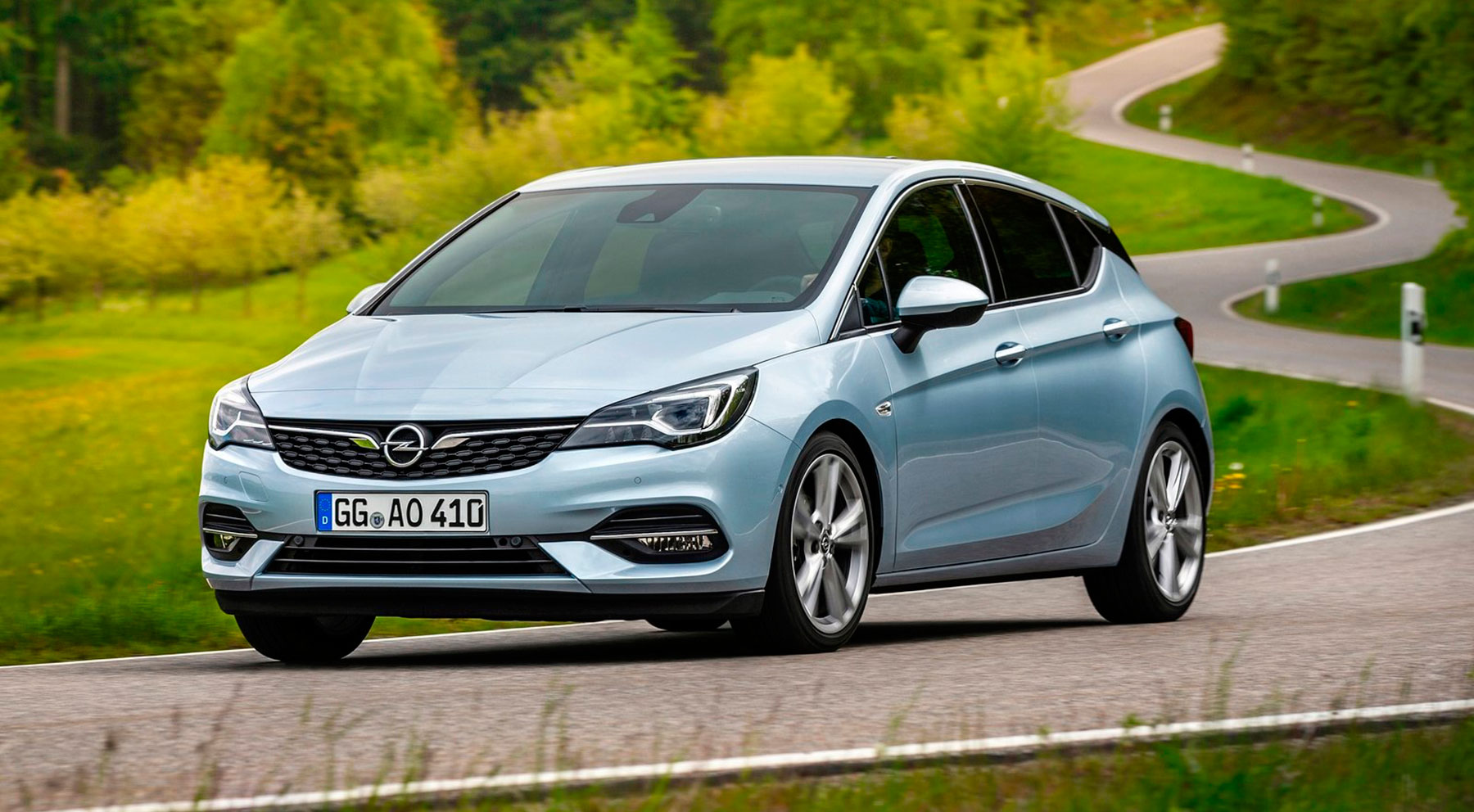 Un Opel Astra que ahorra combustible y emite menos gases