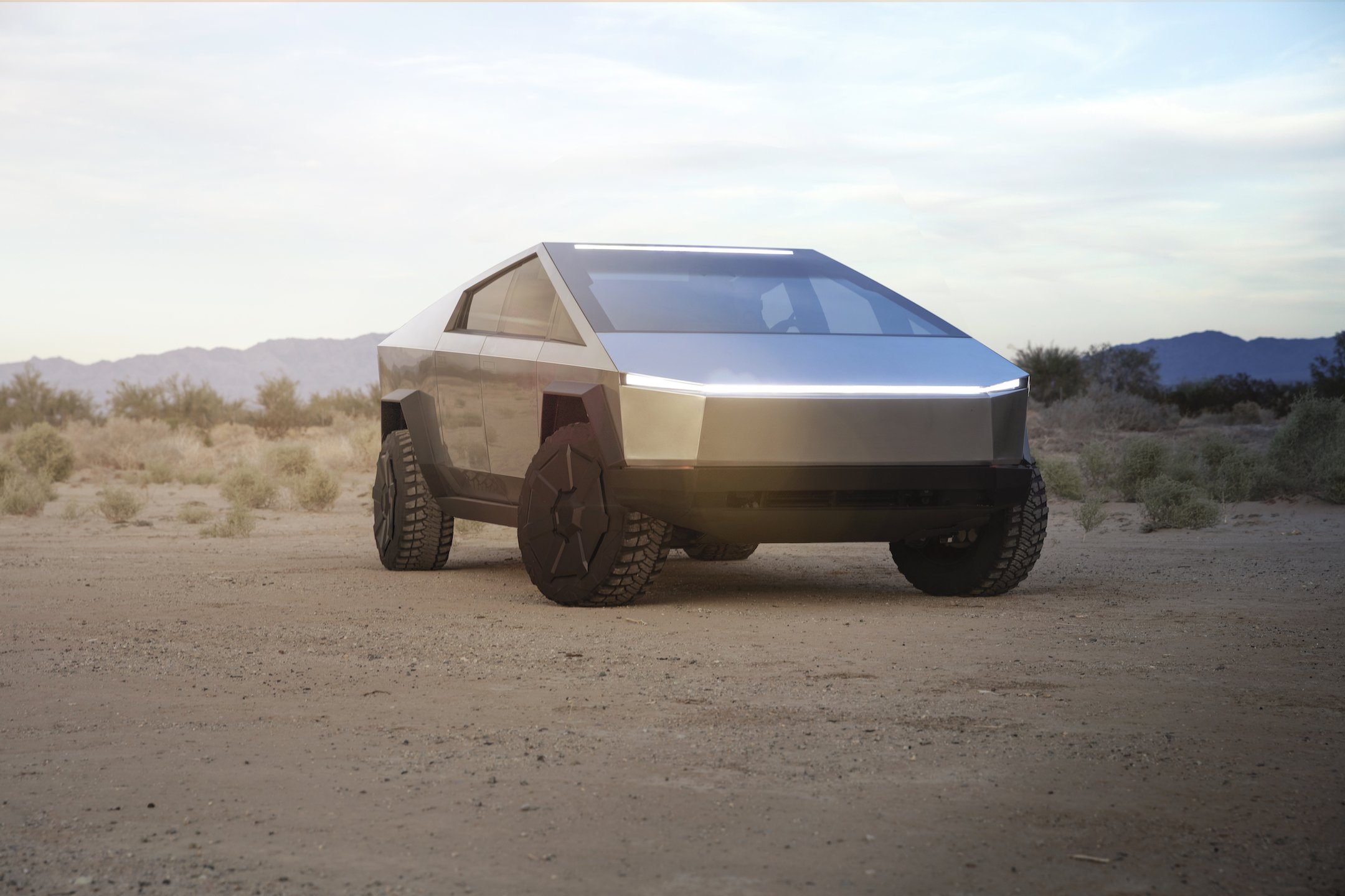 Tesla Cybertruck, un ‘pick-up’ futurista con 800 kilómetros de autonomía