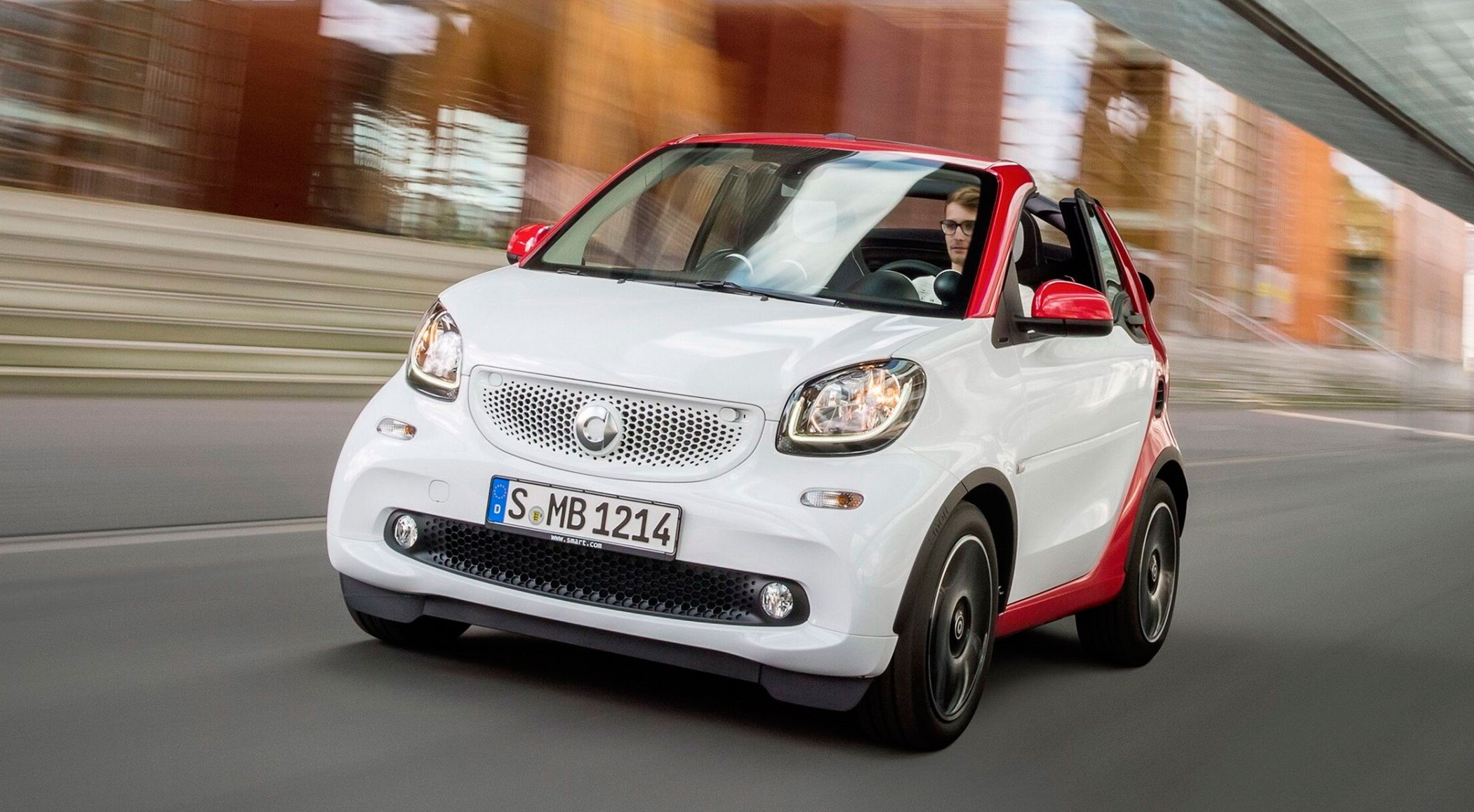 Smart Fortwo Cabrio 2016 // 98,83 %