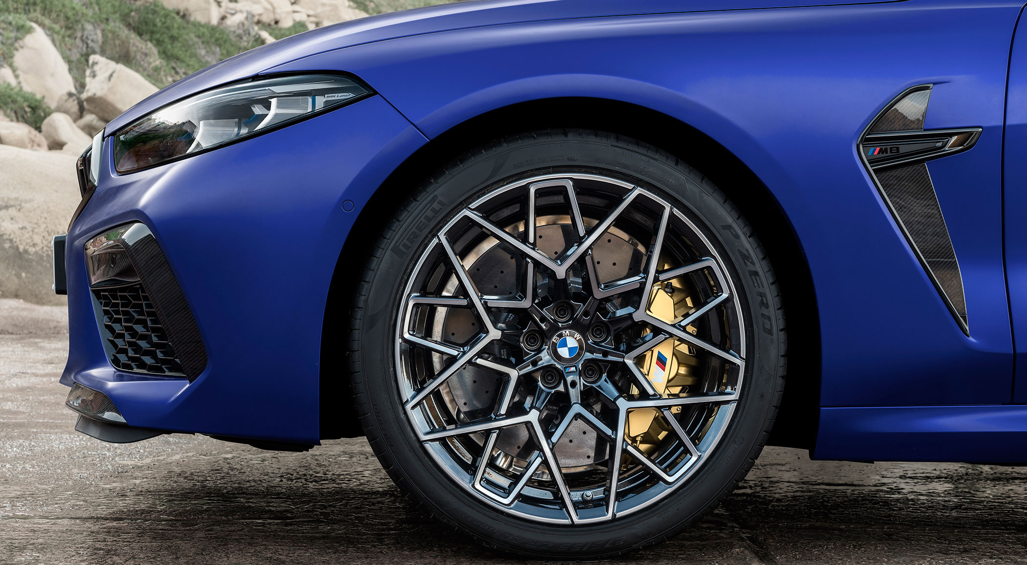 BMW M8