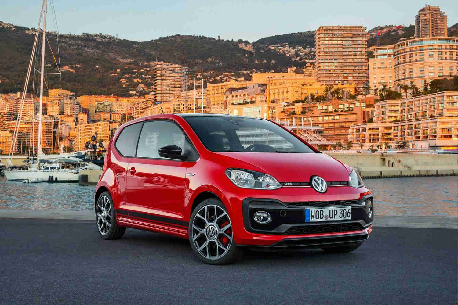 Volkswagen Up! GTI 2018 // 98,43%