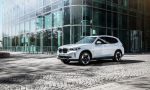 El BMW iX3 ya está disponible desde 77.900 euros
