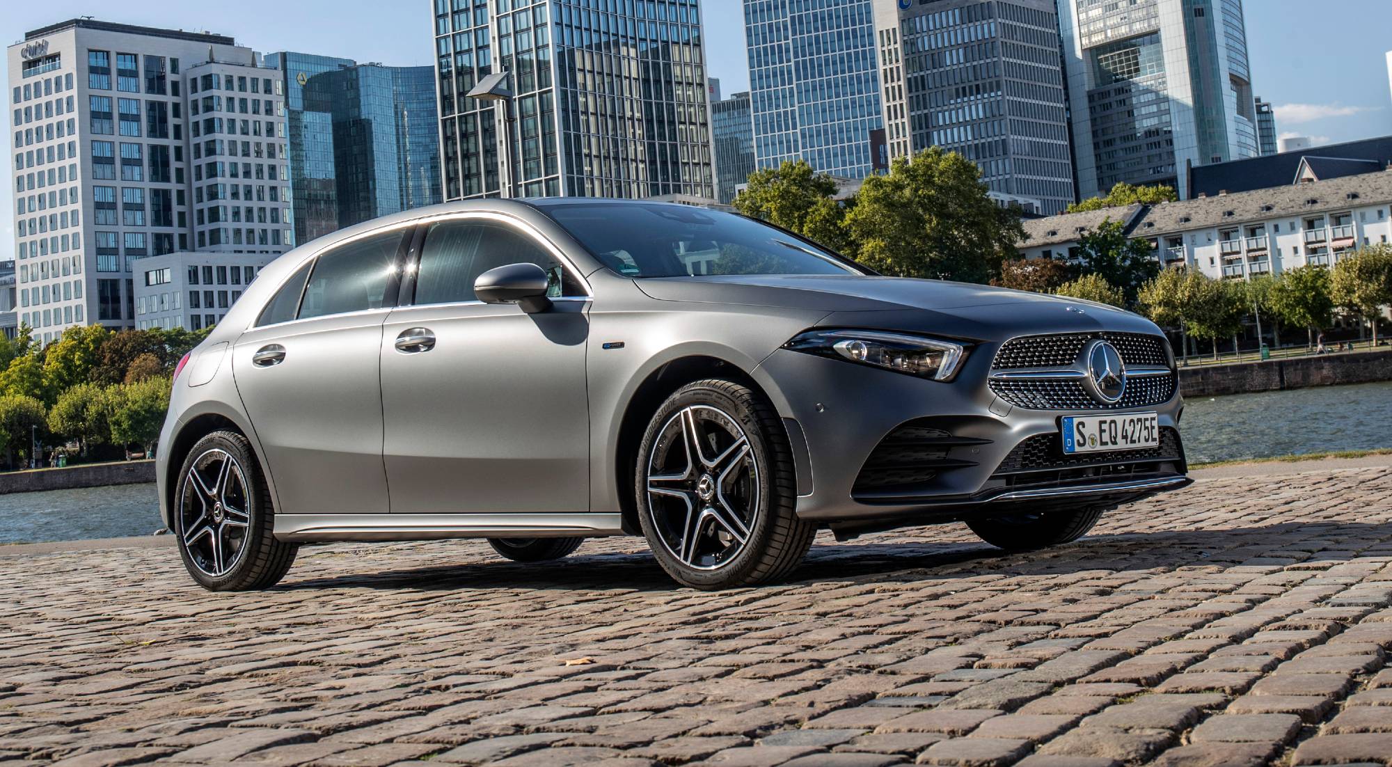 El nuevo Mercedes Clase A híbrido enchufable, en imágenes