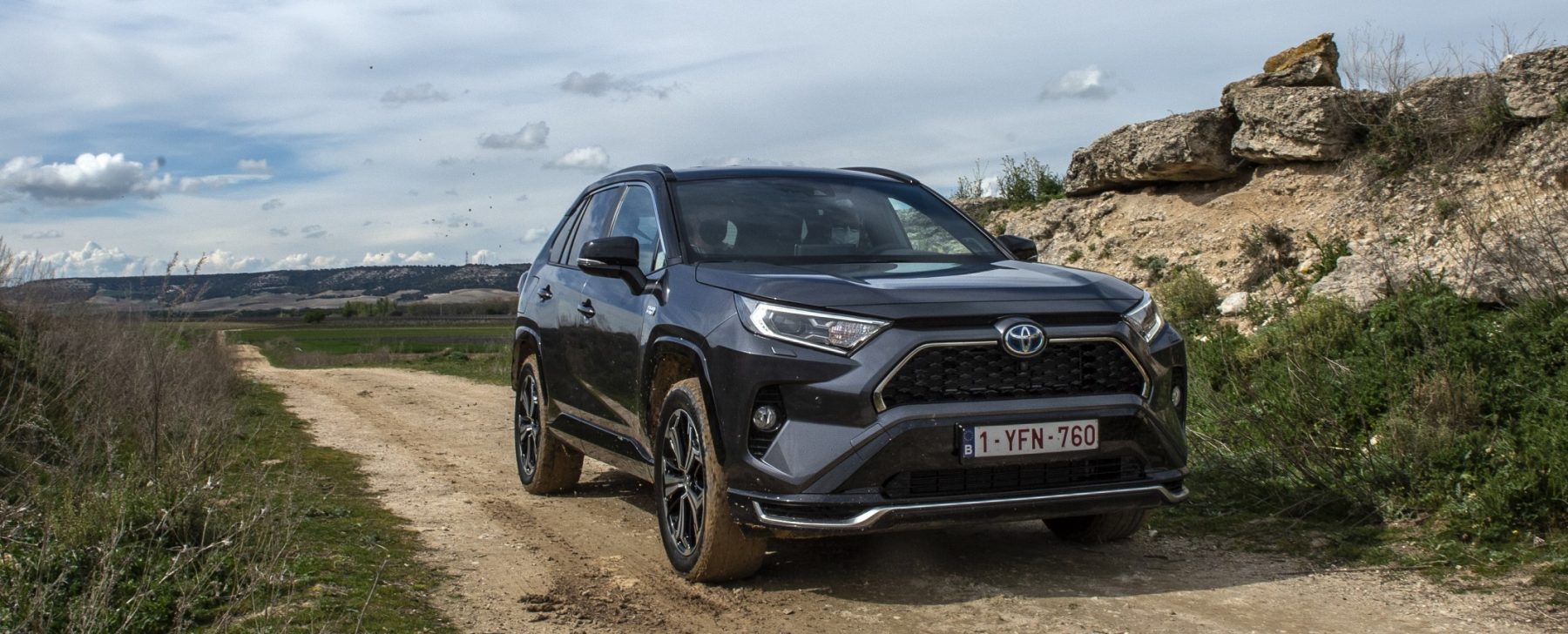 Toyota Rav4 Plug In Llega El Primer Suv Hibrido Enchufable De La Marca Pruebas Motor El Pais