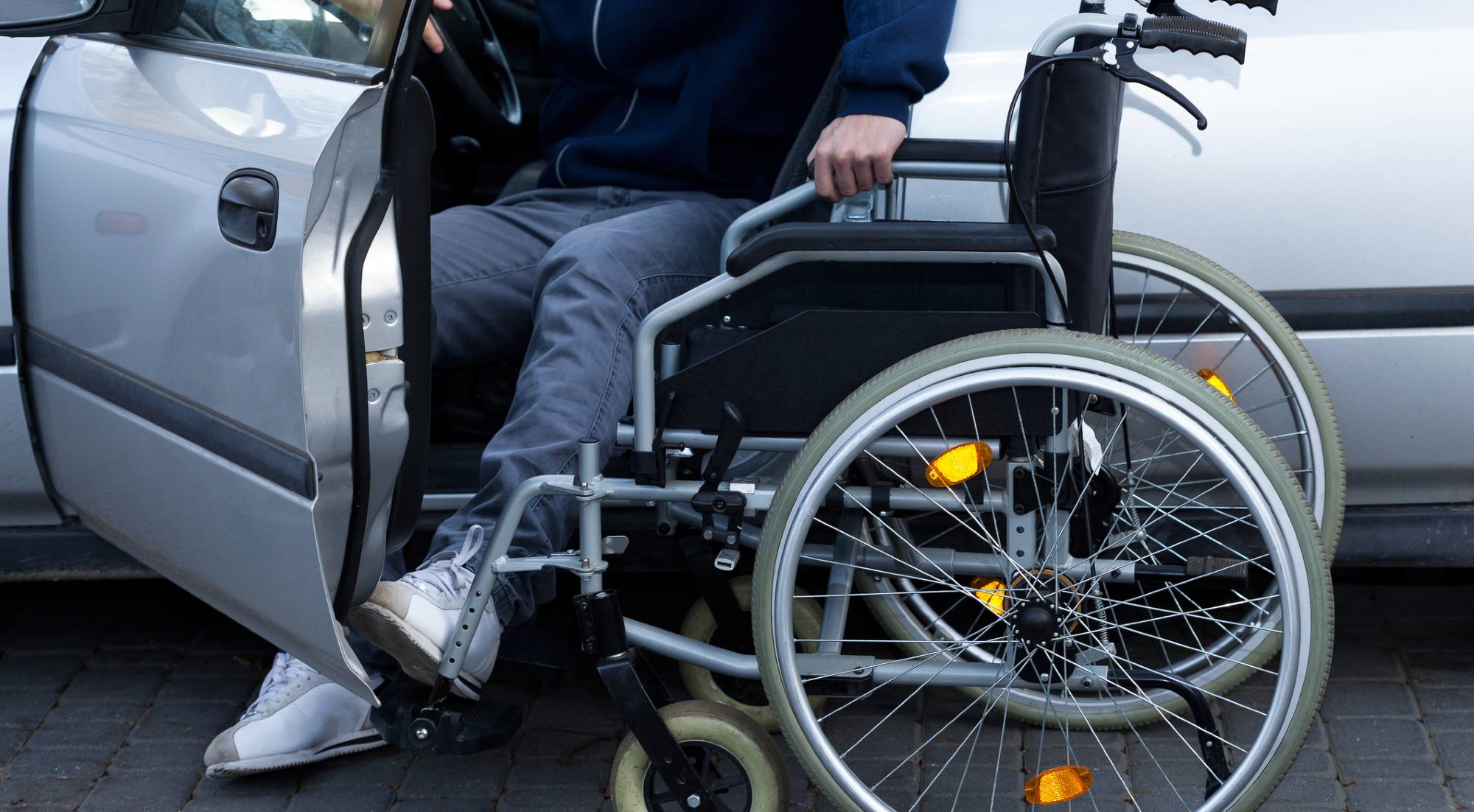 “Estoy en una silla de ruedas por gilip… Creía que a mí no podía pasarme”