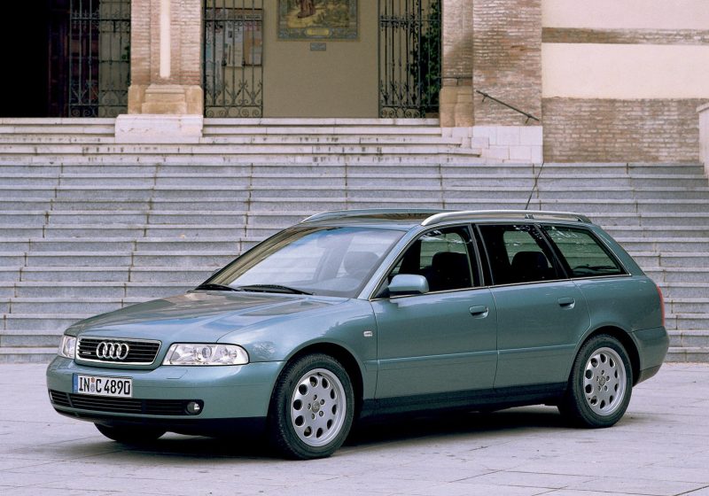 Audi A4 Avant (1998)
