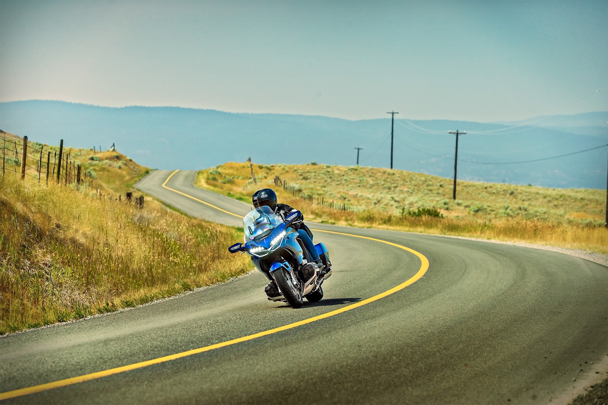 Cinco trucos de experto para circular en moto más seguro