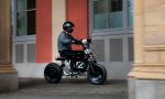 BMW presenta una moto eléctrica que ayuda a aprender