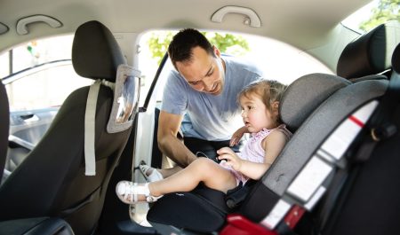 Viajar con niños en coche