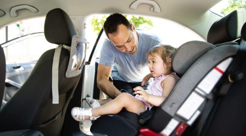 Vuelta al cole: claves para viajar con niños en el coche