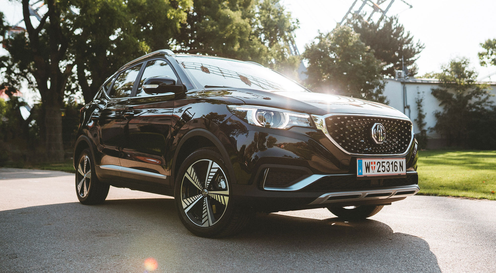 MG ZS EV // Desde 30.313 euros*