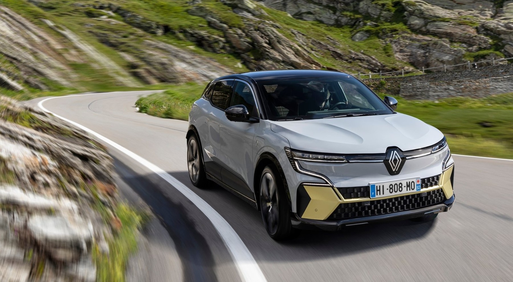 Todos los modelos de Renault serán eléctricos a partir de 2030