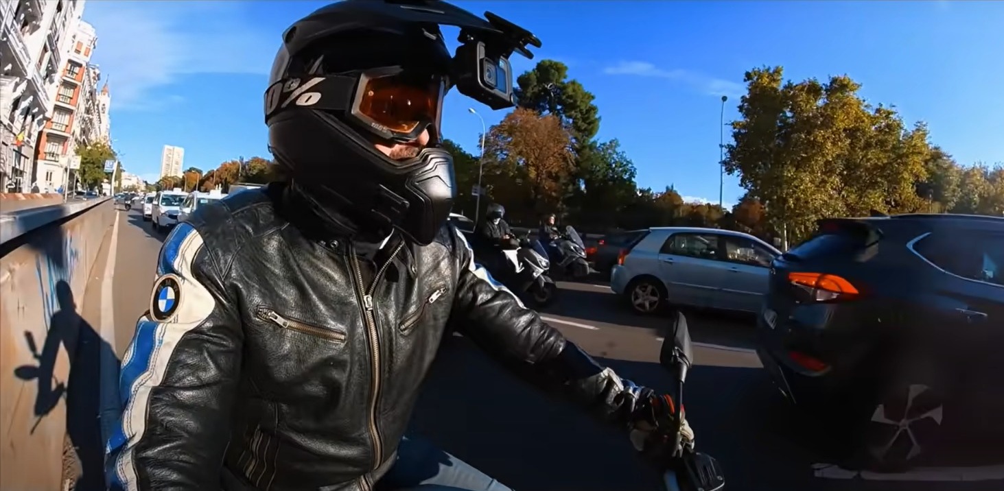 Charly Sinewan elige su nueva moto