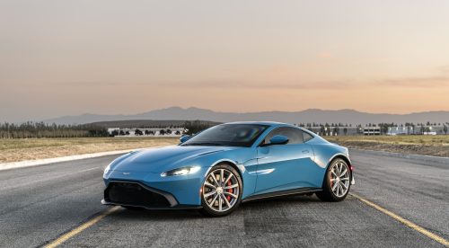 Un Aston Martin blindado que podría ser de James Bond