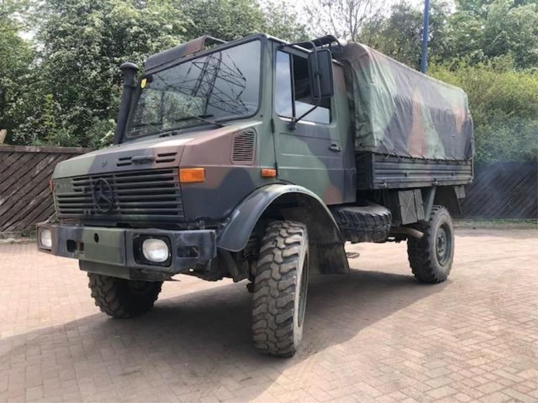 Mercedes-Benz Unimog U 1300