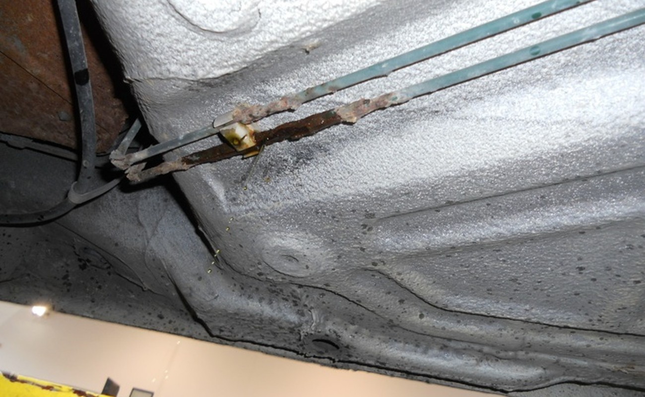 Fuga del líquido de frenos