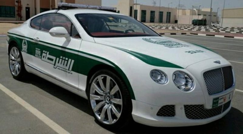 Bentley coche policía