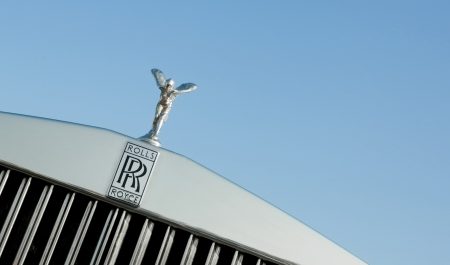 ¿Qué es y qué significa el logo de Rolls-Royce?