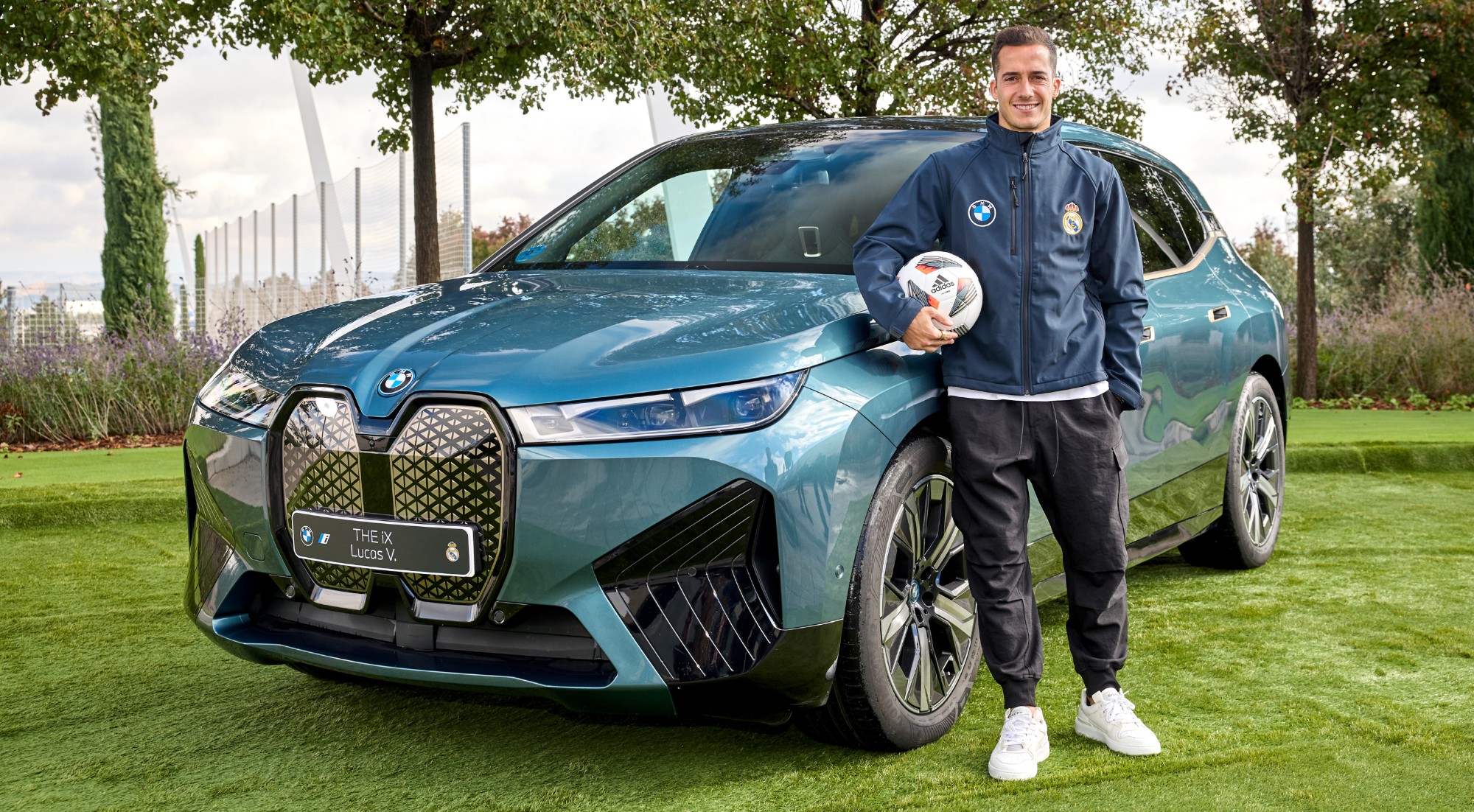 Los futbolistas del Real Madrid y sus nuevos BMW eléctricos