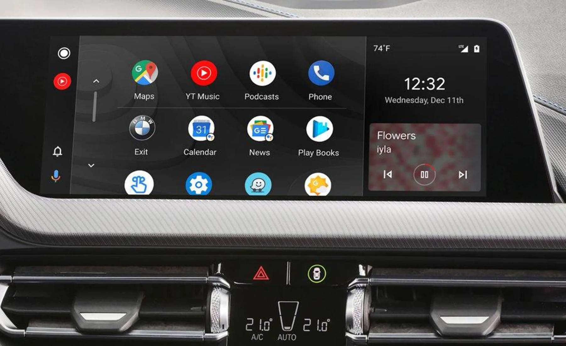 Cómo duplicar la pantalla del móvil en el coche con Android Auto