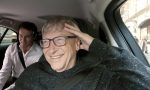 Bill Gates prueba un coche autónomo por Londres y no es un Tesla