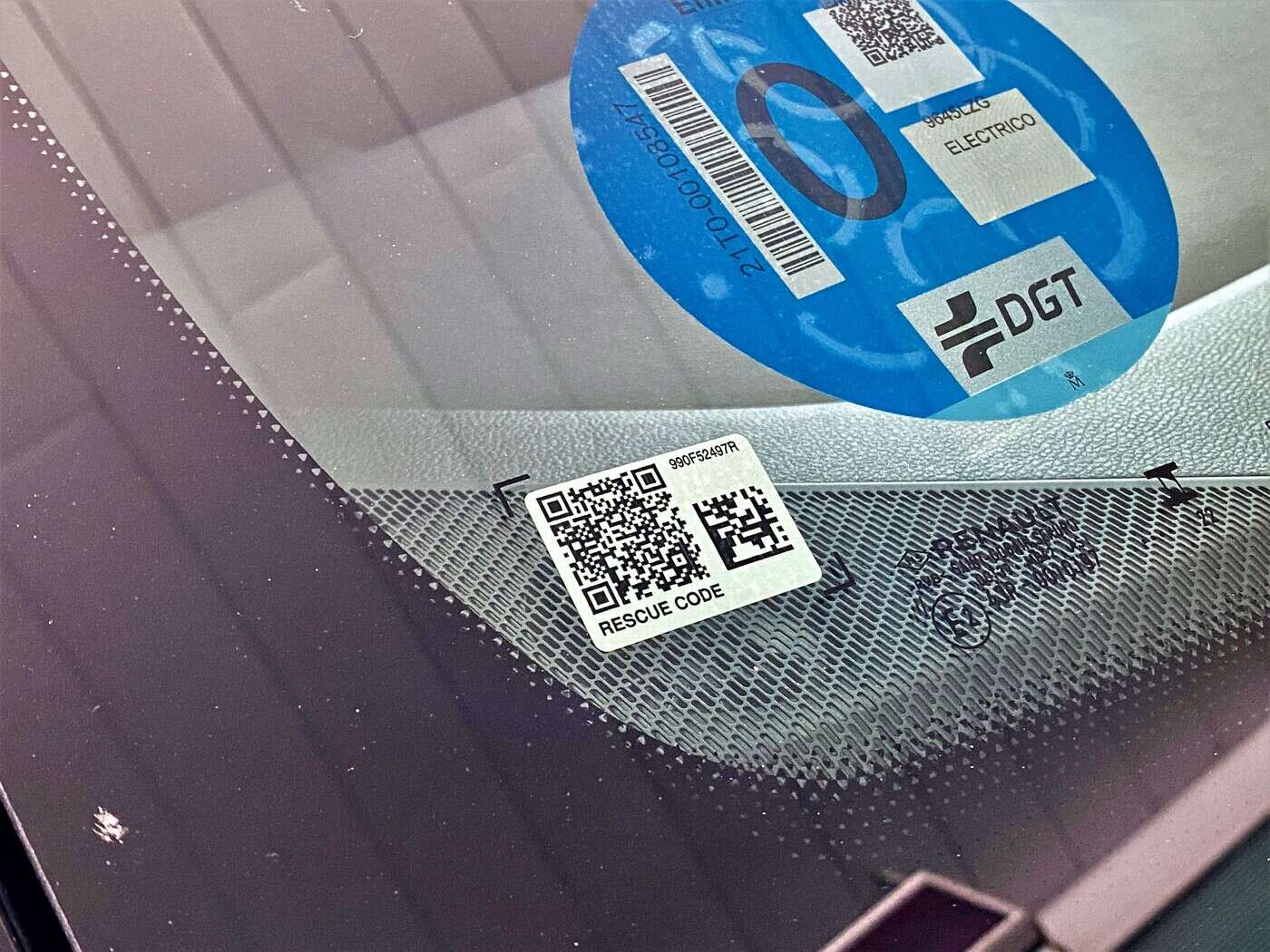 coche pegatina codigo qr bidi
