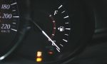 ¿Cuál es la multa por quedarse sin gasolina en la carretera?