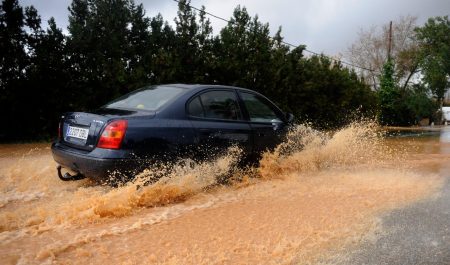 coche inundacion