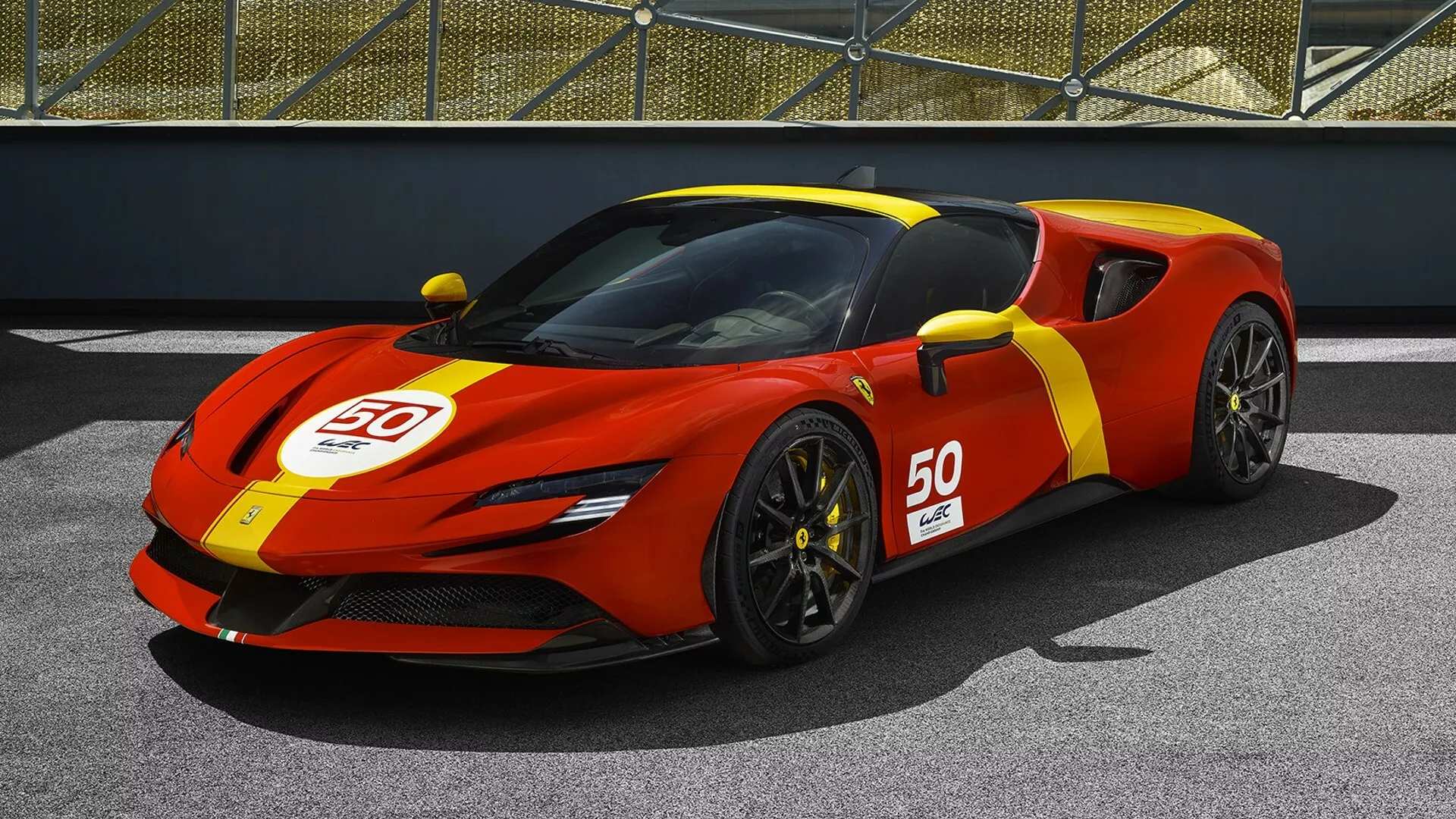 Ferrari SF90 Stradale Le Mans