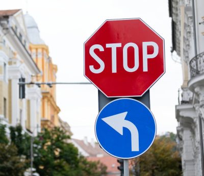 señal stop