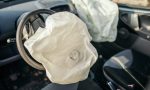 ¿Por qué los talleres nunca revisan el airbag de los coches?