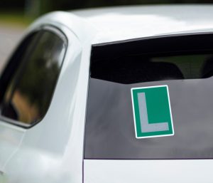 Placas de la L de diferentes países