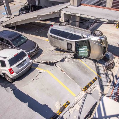 Colapsa de forma repentina el aparcamiento de un hospital en Florida