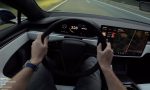 Así se pone un Tesla a más de 300 km/h en la autopista
