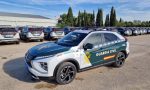 ¿Se puede adelantar a un coche de policía o de la Guardia Civil?