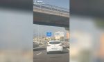 Un Renault Clio con una antena gigante se hace viral en TikTok