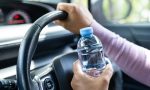 La trampa de la botella: el nuevo truco para robar coches llega en oleadas
